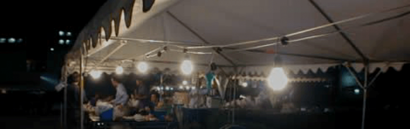 テントへ取り付けた提灯コード 好評レンタル中